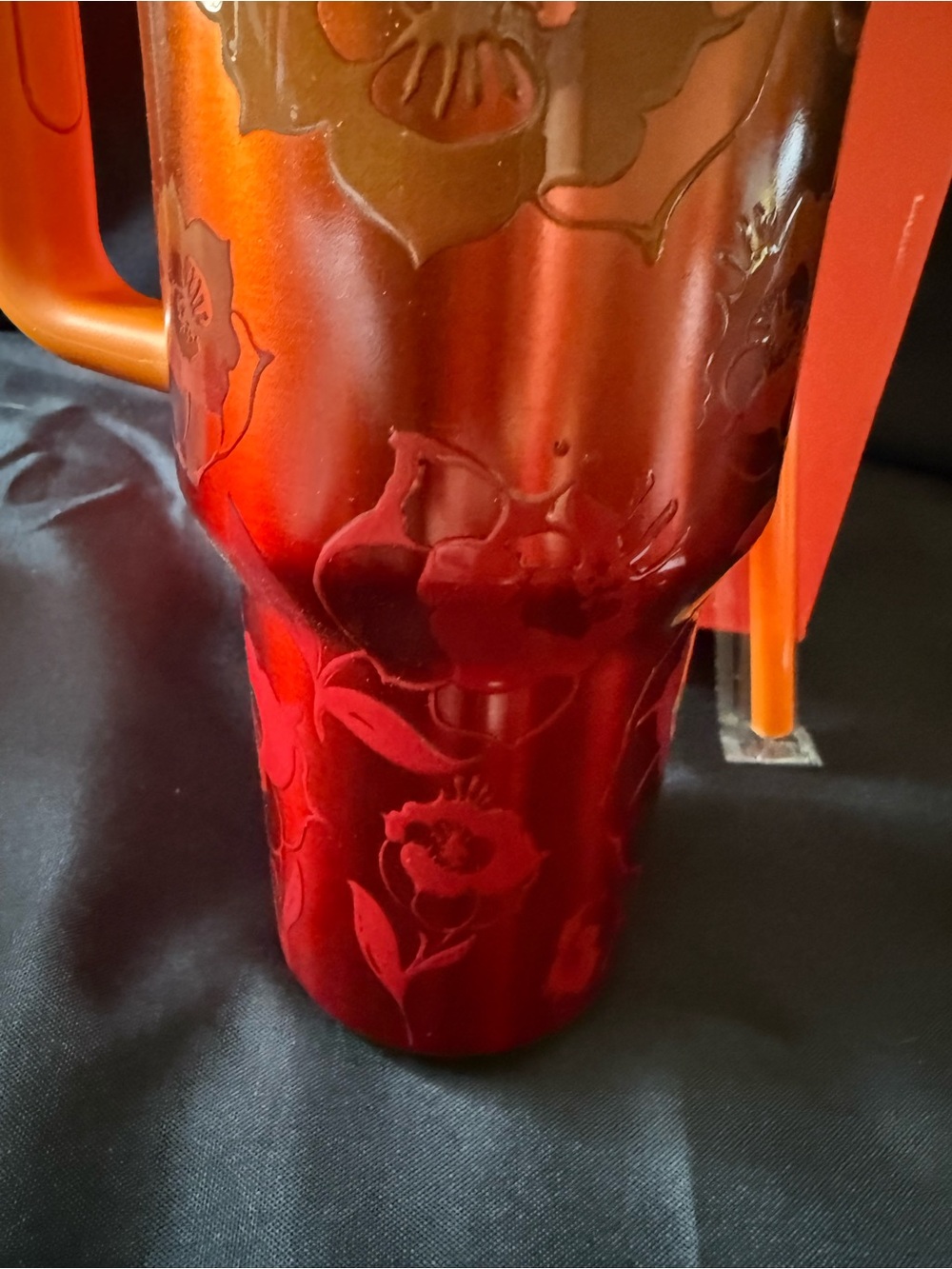 New Stanley 40oz Karol G Edition Orange and Red Floral with Box Topper Straw - Picture 8 of 16